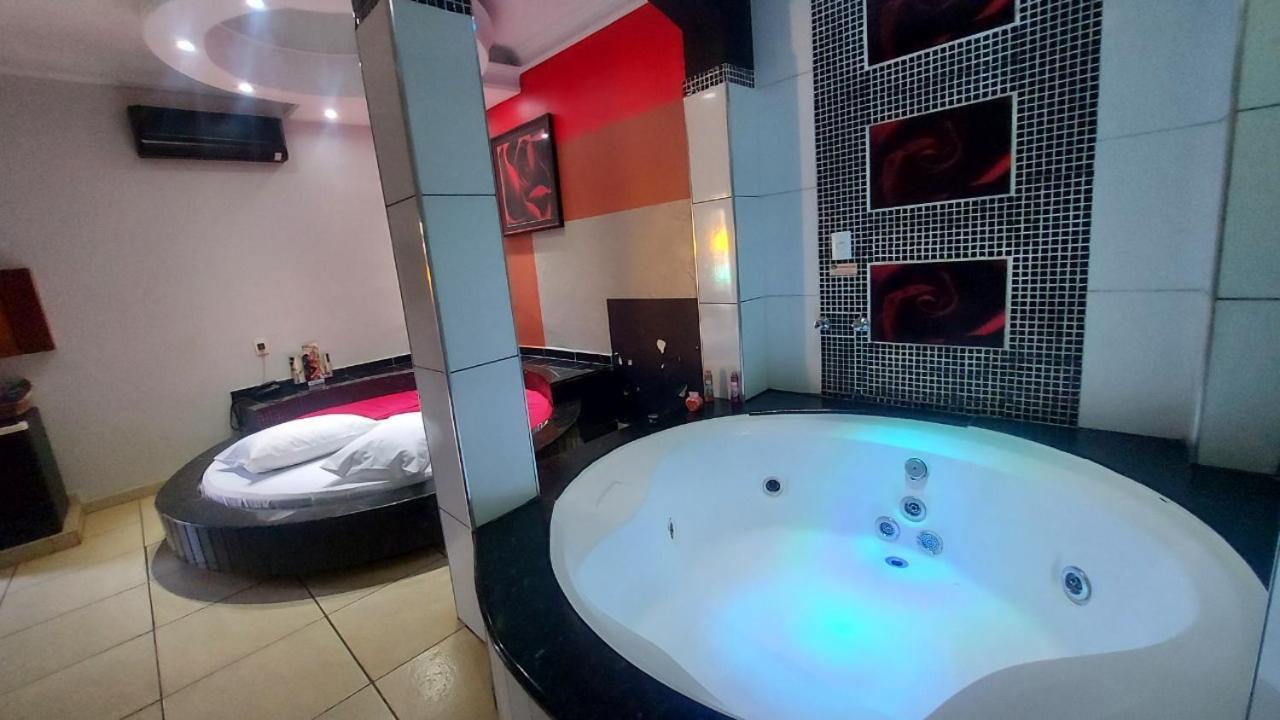 Motel Copacabana ريبيراو بريتو المظهر الخارجي الصورة