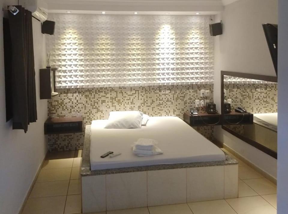 Motel Copacabana ريبيراو بريتو المظهر الخارجي الصورة